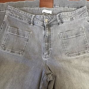 Liz Claiborne Gray Wide-Leg Jeans with Front Patch Pockets